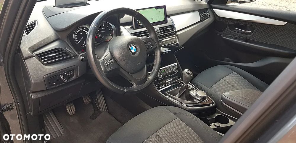 BMW Seria 2 216d Active Tourer - 10