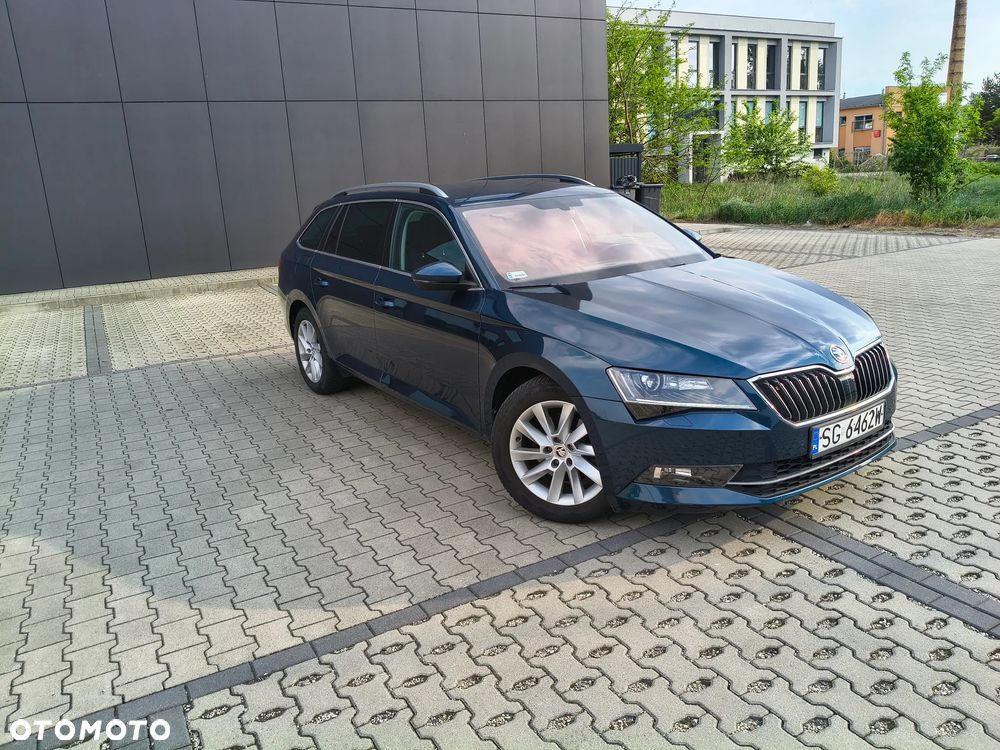 Skoda Superb 2.0 TDI Style DSG - 4