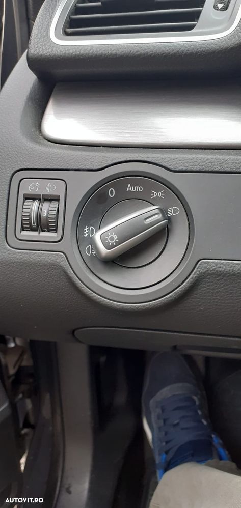 Volkswagen Passat - 16