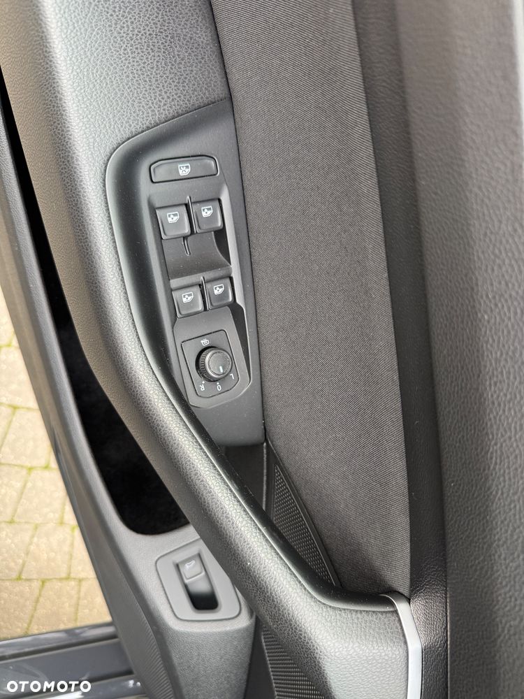 Volkswagen Passat 2.0 TDI EVO Business - 21
