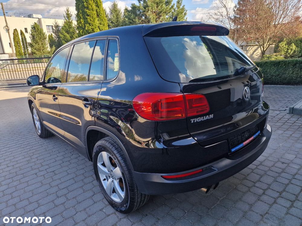 Volkswagen Tiguan 2.0 TDI DPF BlueMotion Technology Trend & Fun - 6