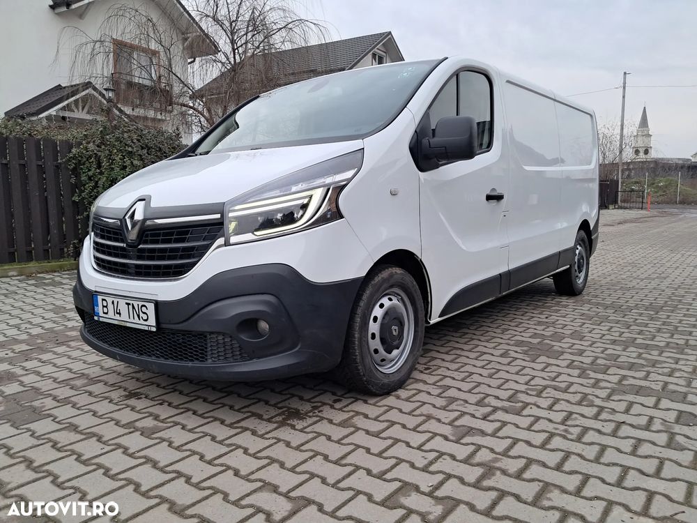 Renault TRAFIC - 1