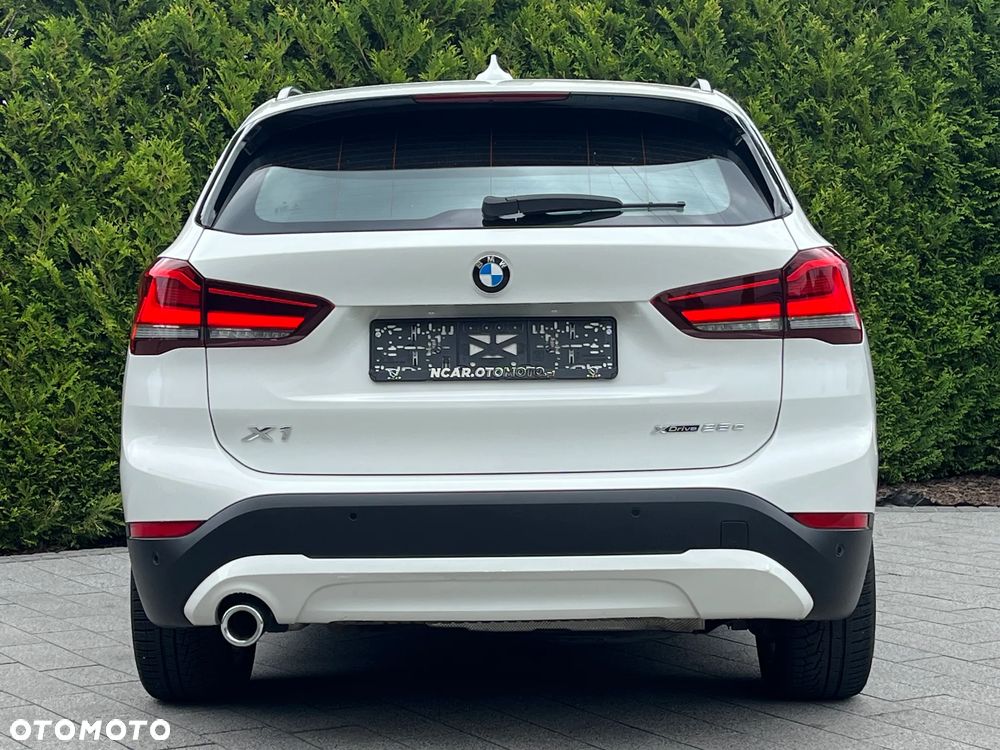 BMW X1 xDrive25e Advantage - 12