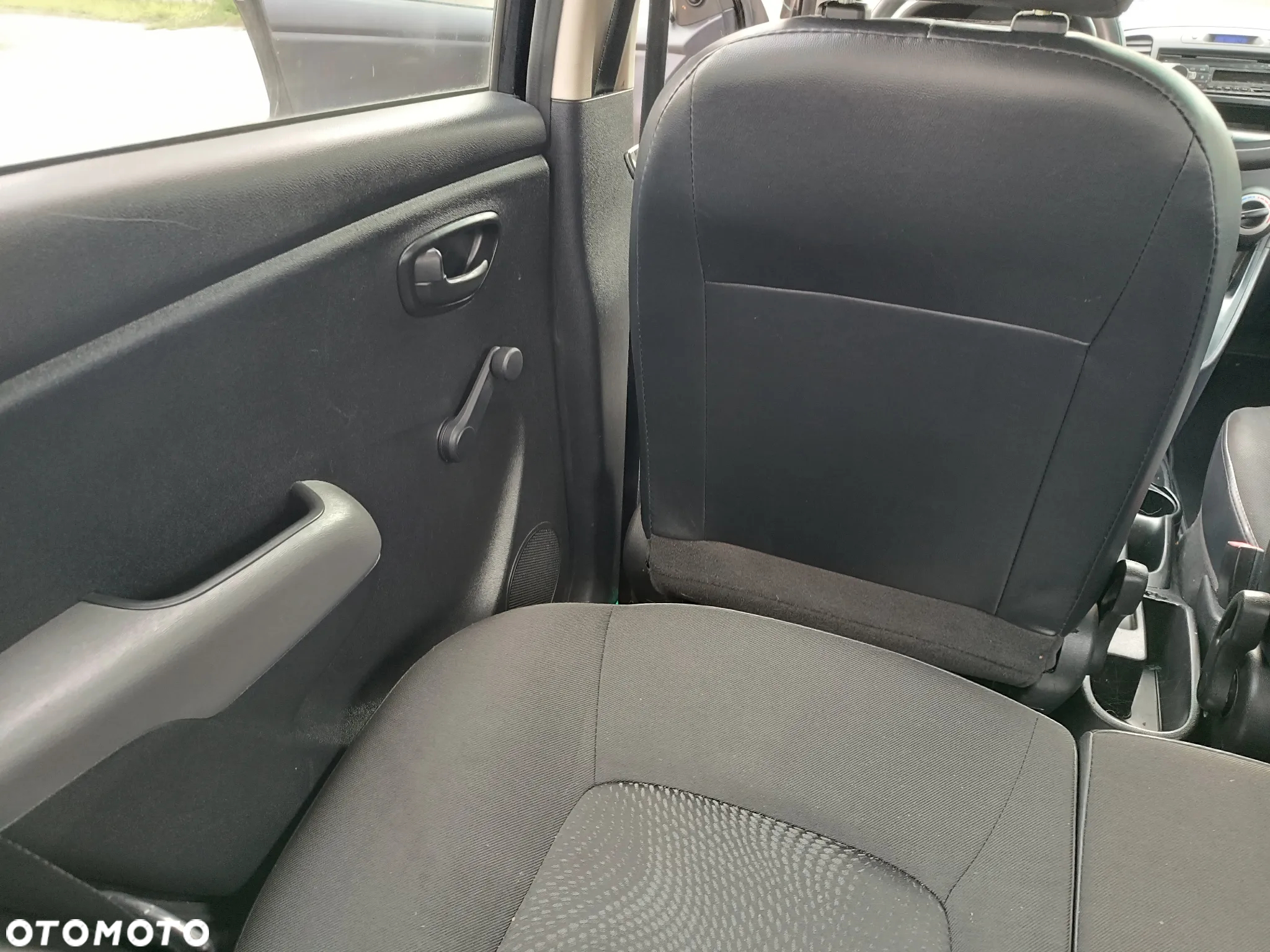 Hyundai i10 - 21