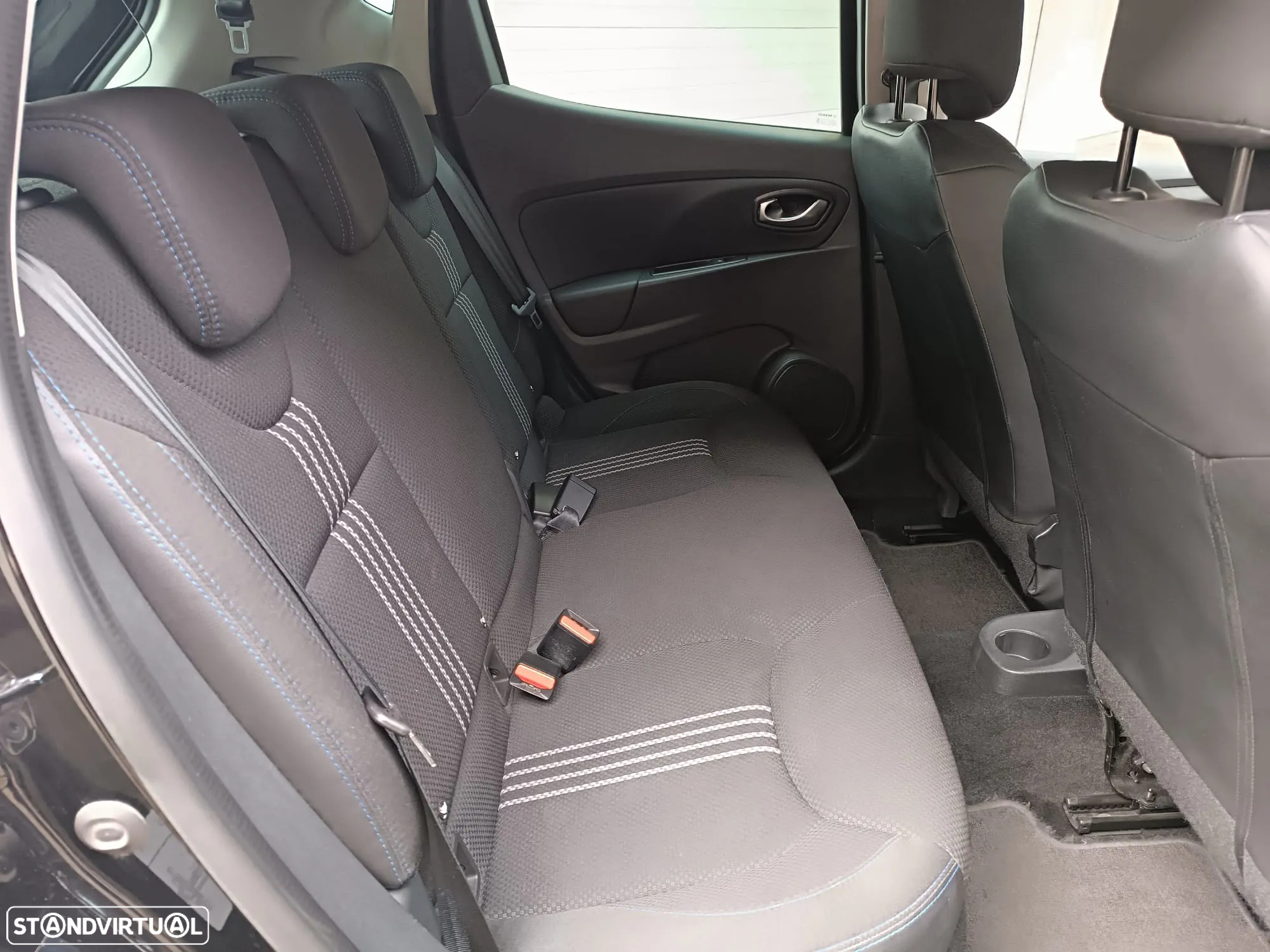 Renault Clio 1.2 TCe GT Line EDC - 29