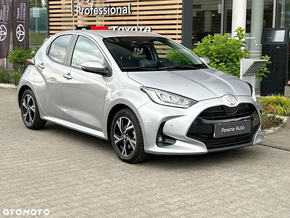 Toyota Yaris Hybrid 1.5 Style - 8
