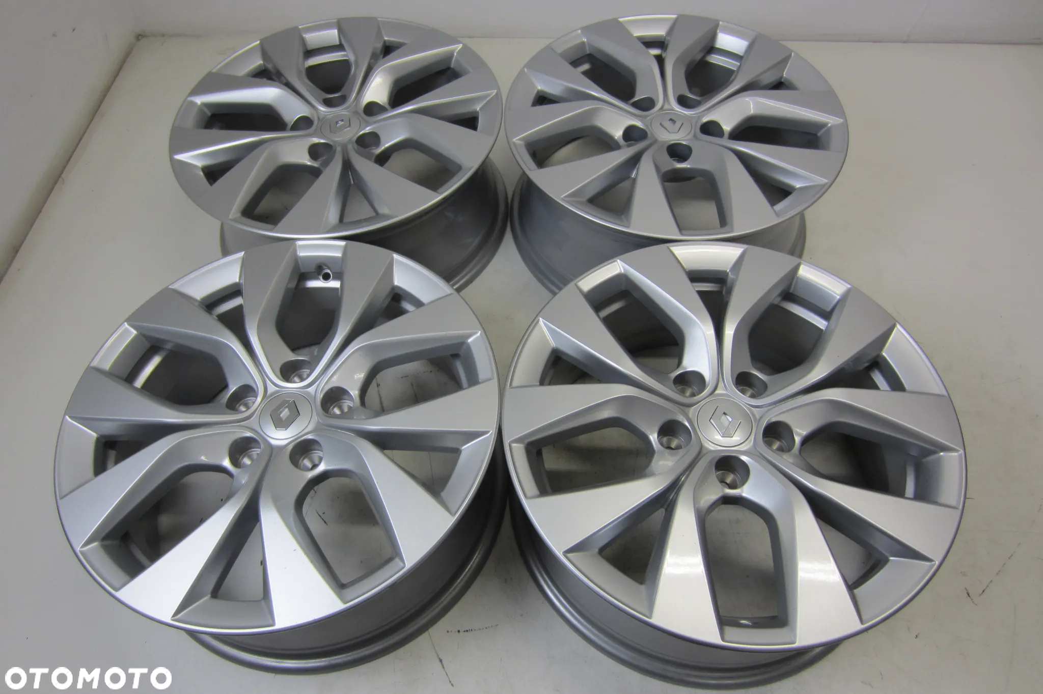 Felgi Aluminiowe  17 DACIA DUSTER RENAULT CAPTUR II ARCANA KADJAR KOLEOS LAGUNA III SCENIC MEGANE ORYGINAŁ ET35 - 2