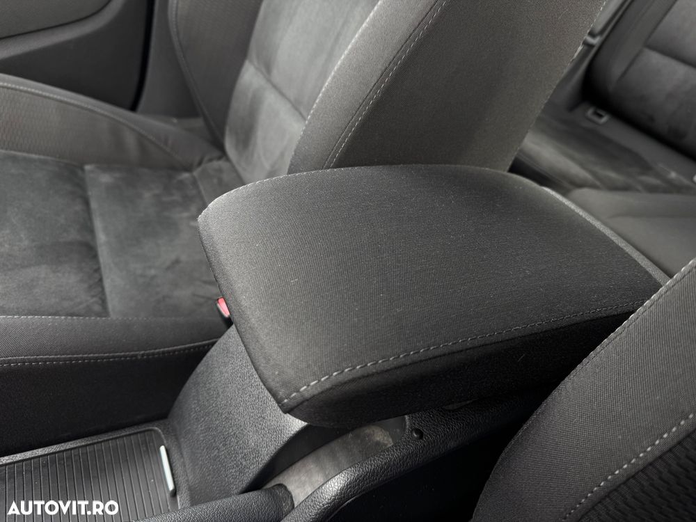 Volkswagen Golf 1.4 TSI BlueMotion Technology DSG Highline - 15