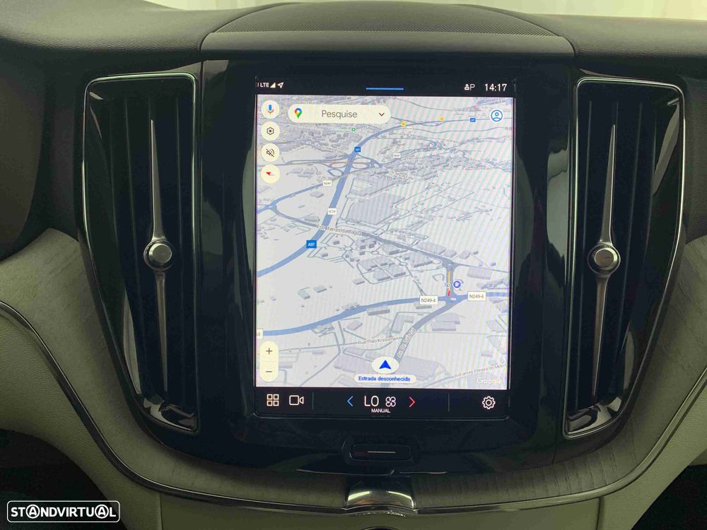 Volvo XC 60 2.0 T6 PHEV Plus Dark AWD - 12