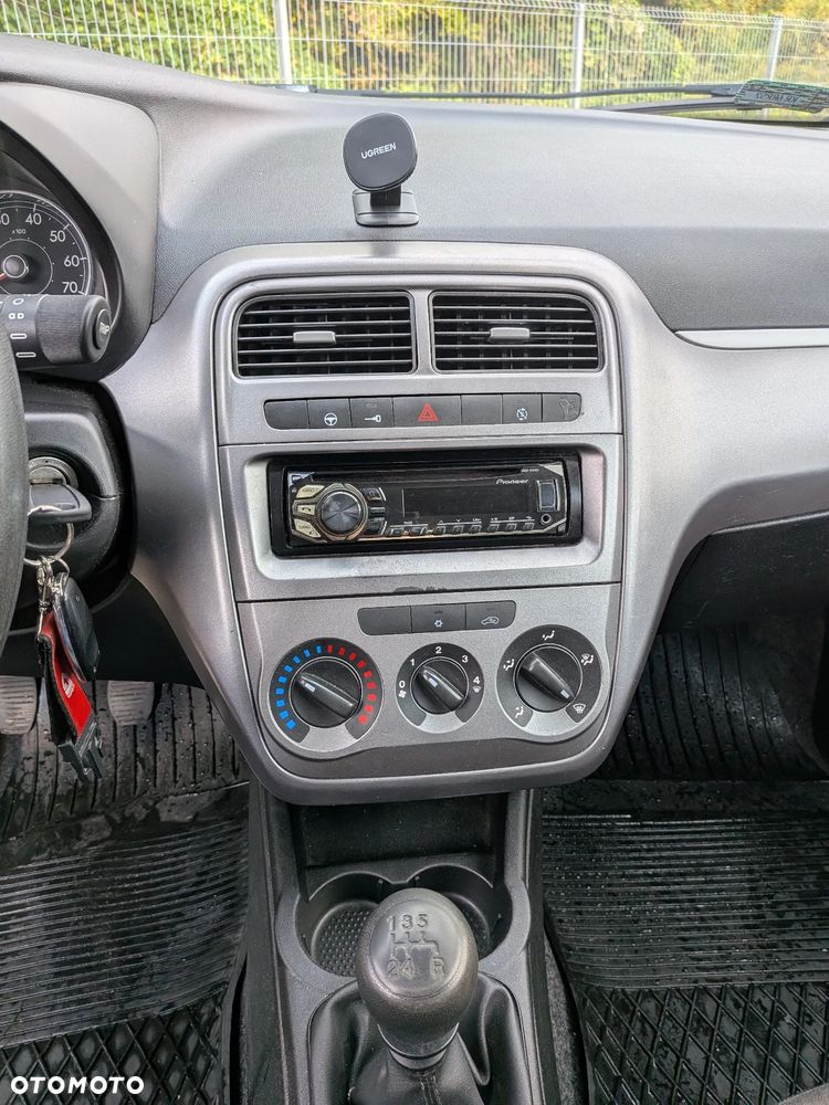 Fiat Grande Punto - 9