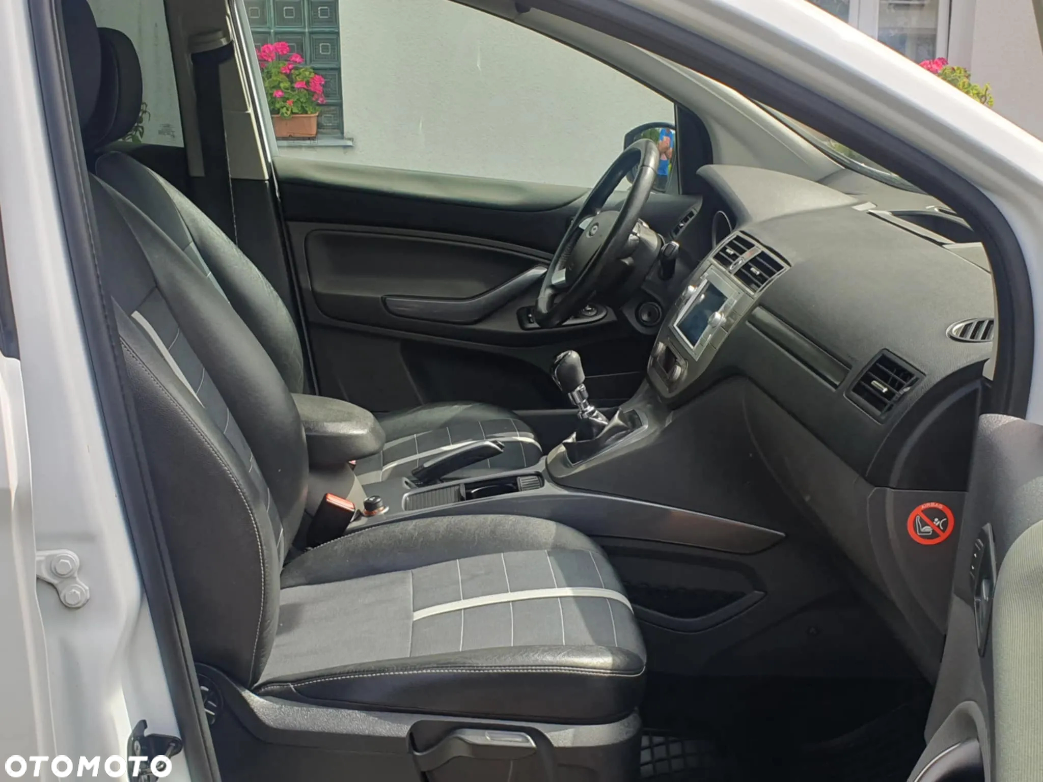 Ford Kuga 2.0 TDCi Titanium - 21