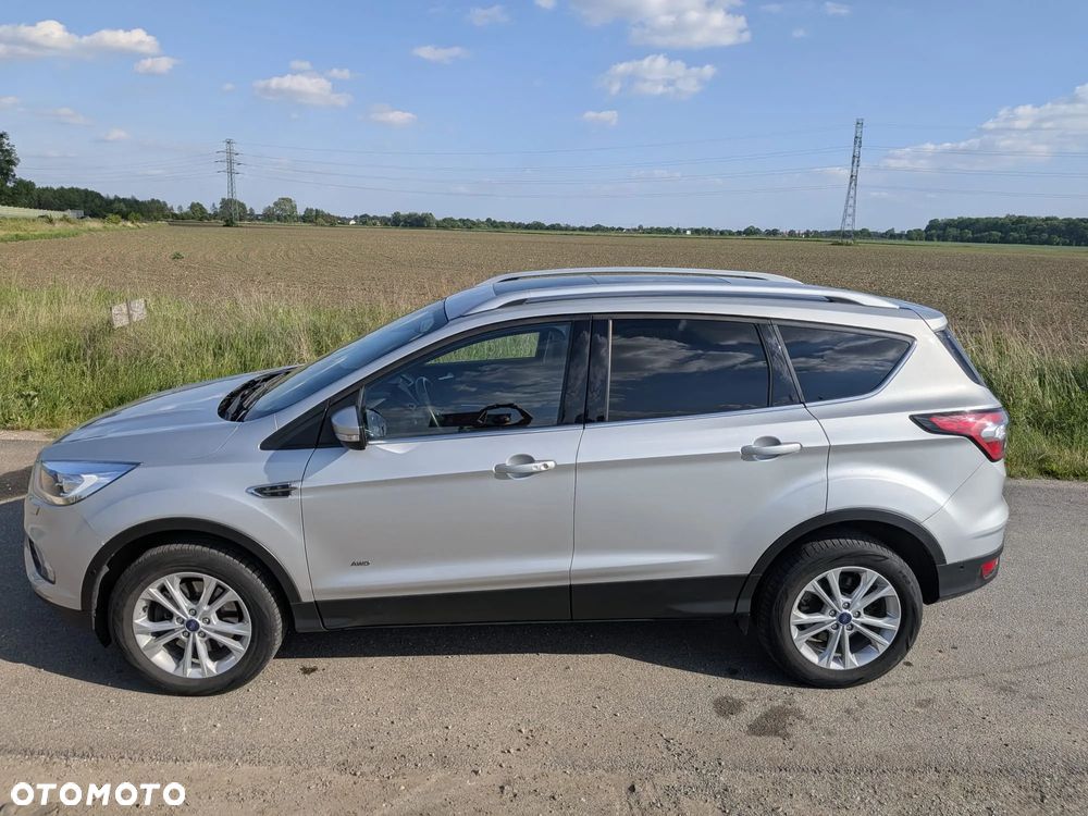 Ford Kuga 1.5 EcoBoost 4x4 Titanium - 8