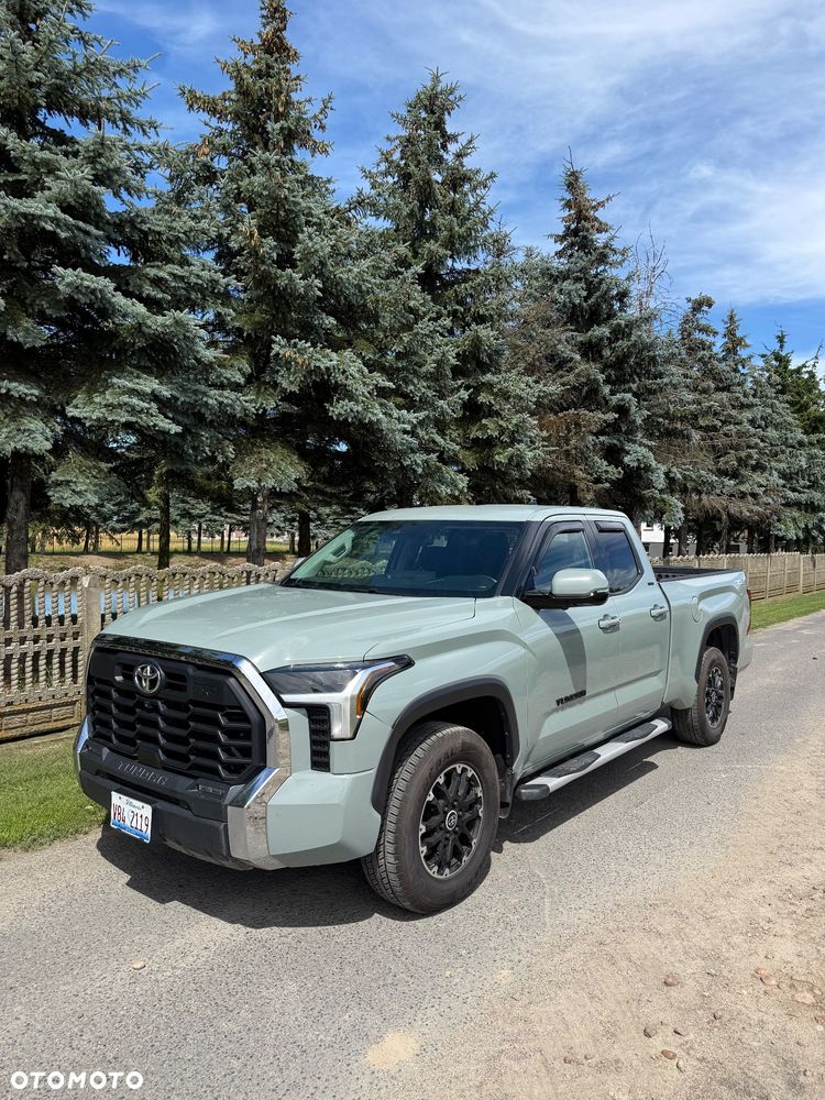 Toyota Tundra - 4