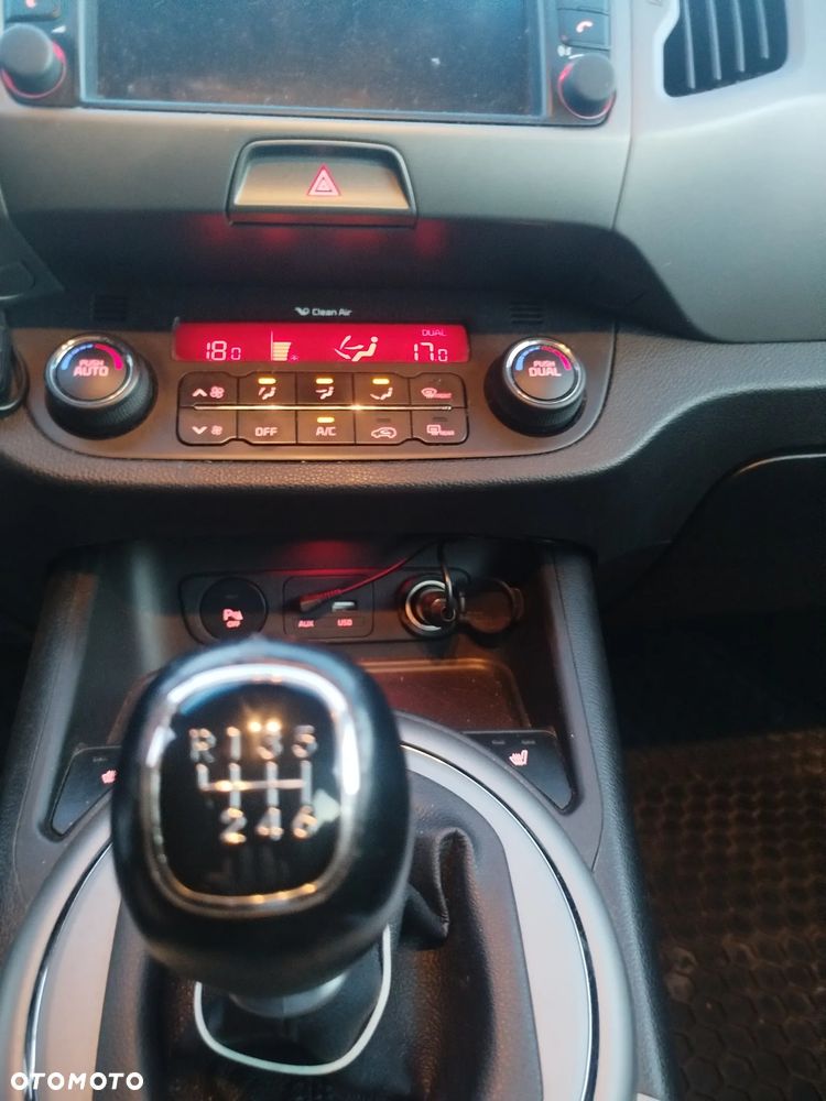 Kia Sportage 1.6 GDI Business Line L 2WD - 34