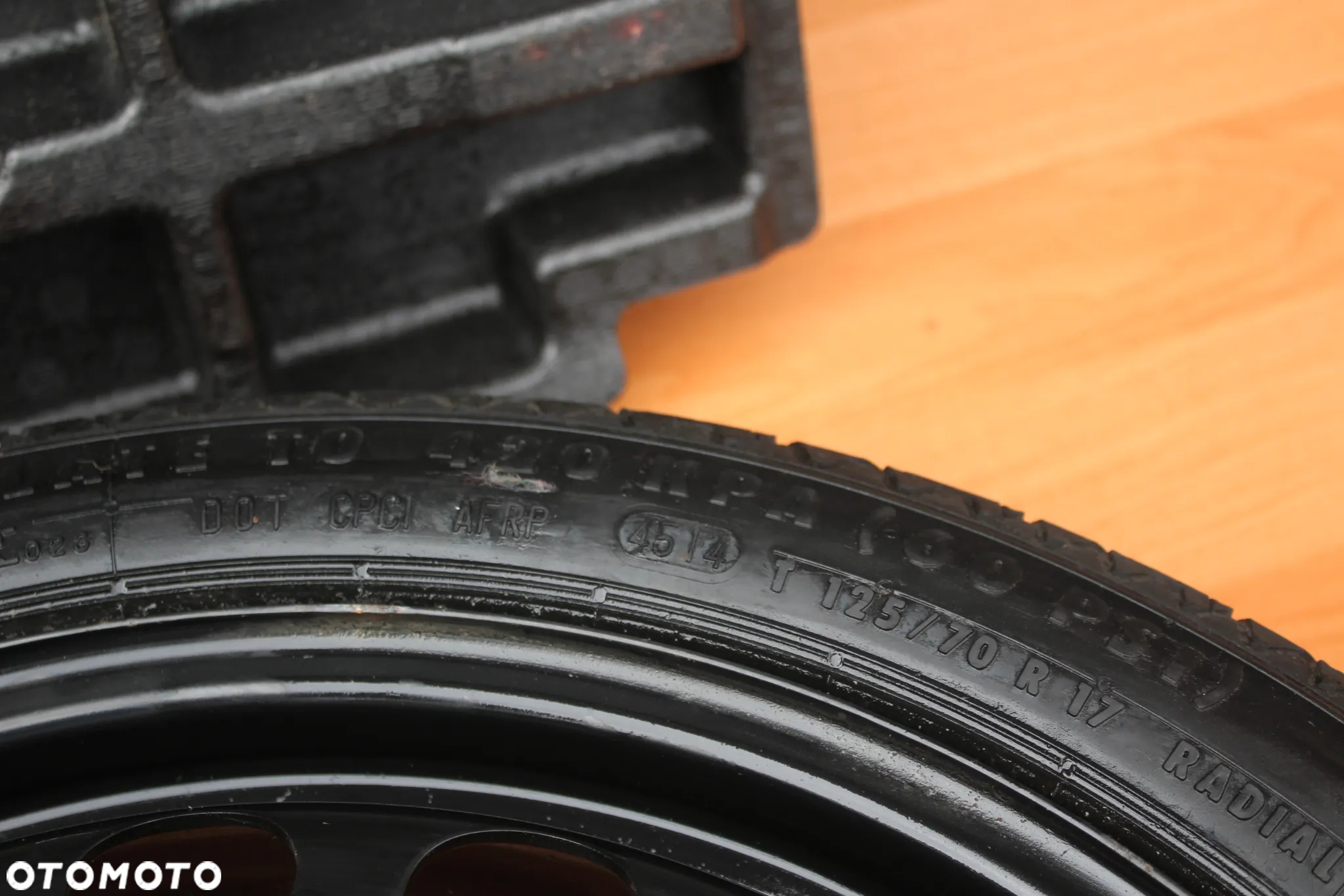 KOŁO DOJAZDOWE ZAPAS ZESTAW KLUCZ LEWAREK STYROPIAN OPEL ASTRA J GTC 17 CALI 5x115 IS25 - 5