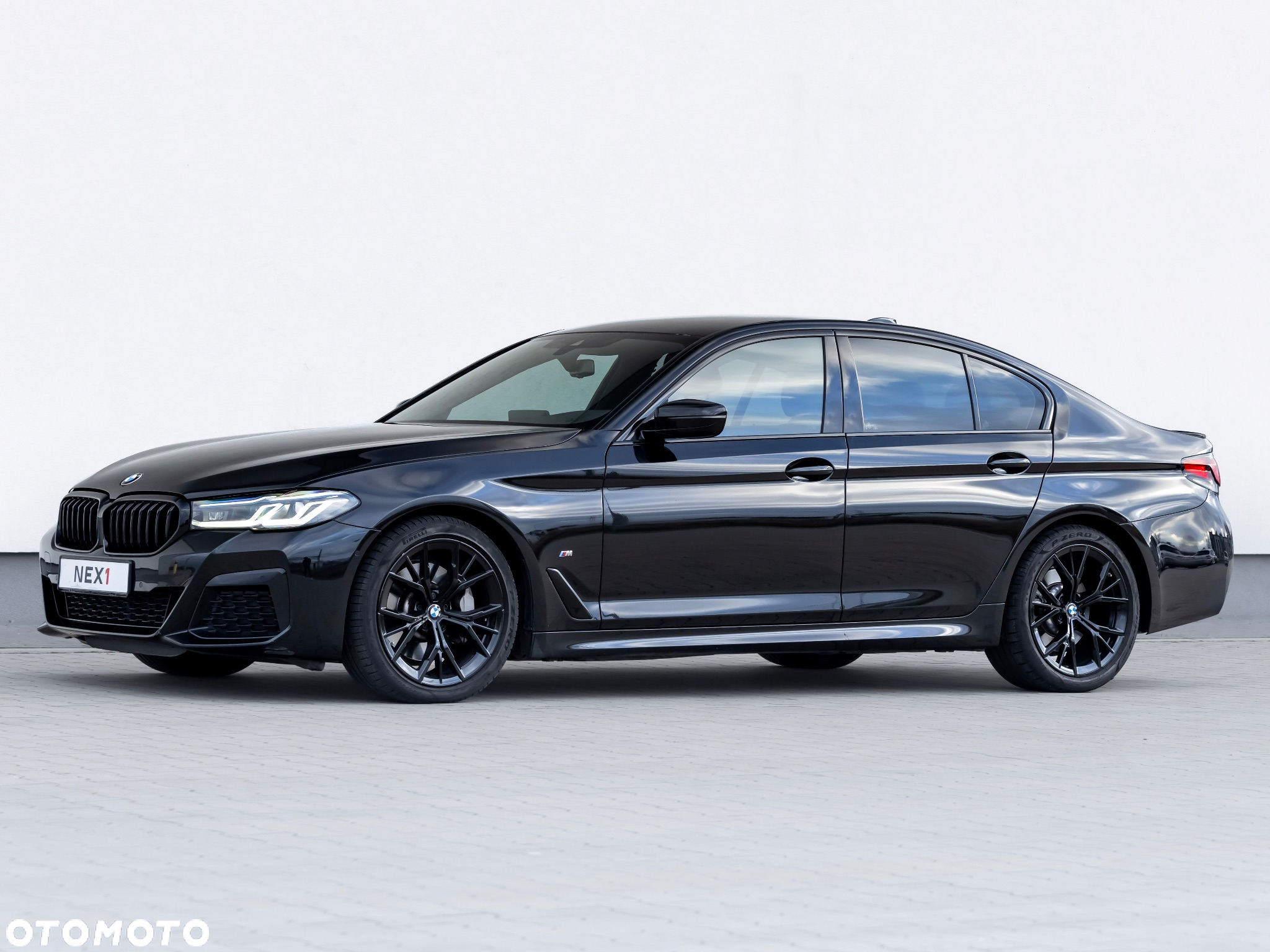BMW Seria 5 530i xDrive M Sport sport - 17