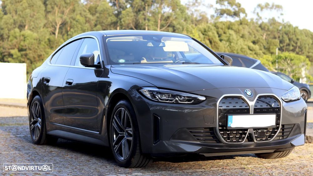 BMW i4 - 2