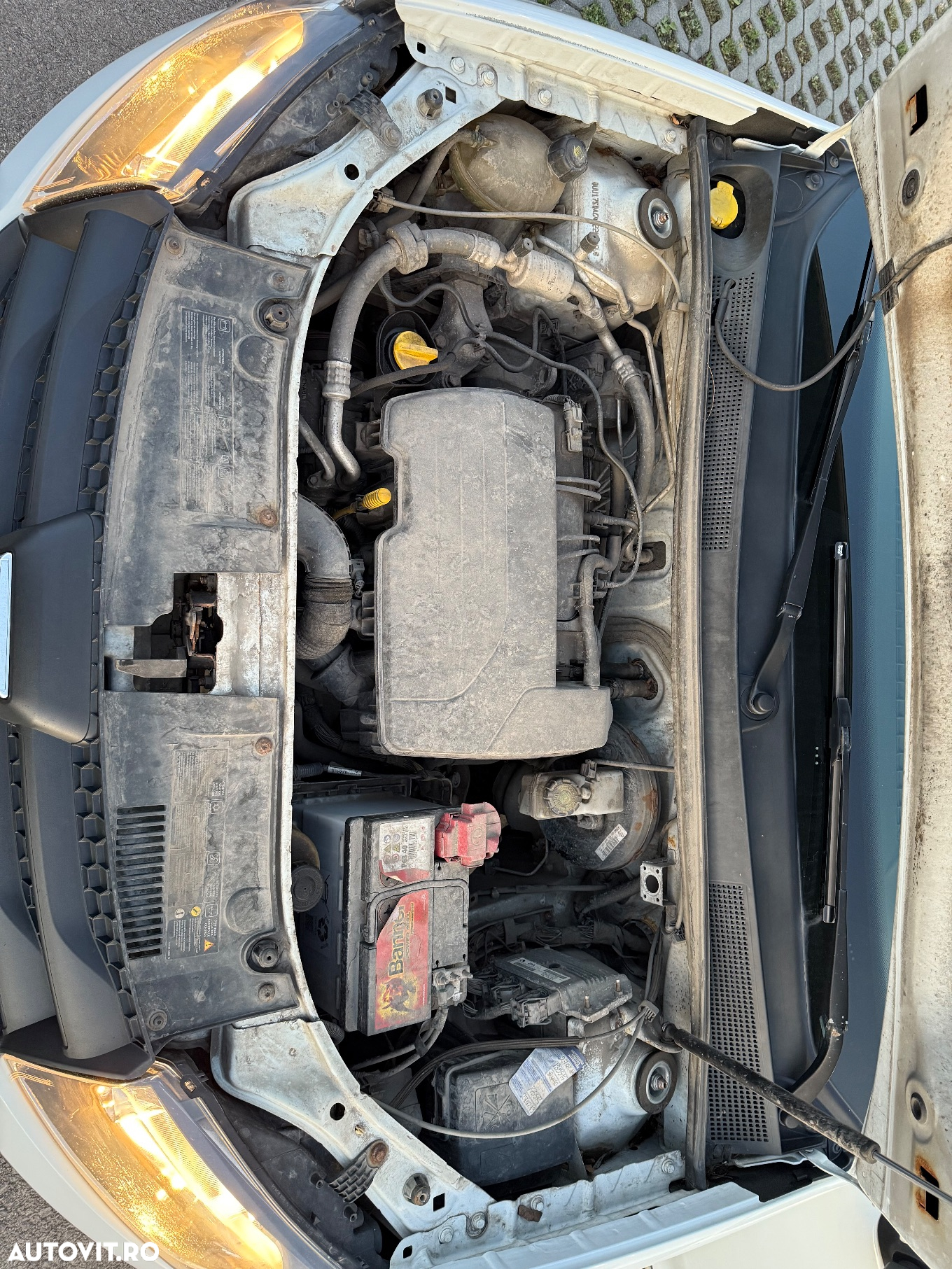 Dacia Logan MCV 1.2 Ambiance - 19
