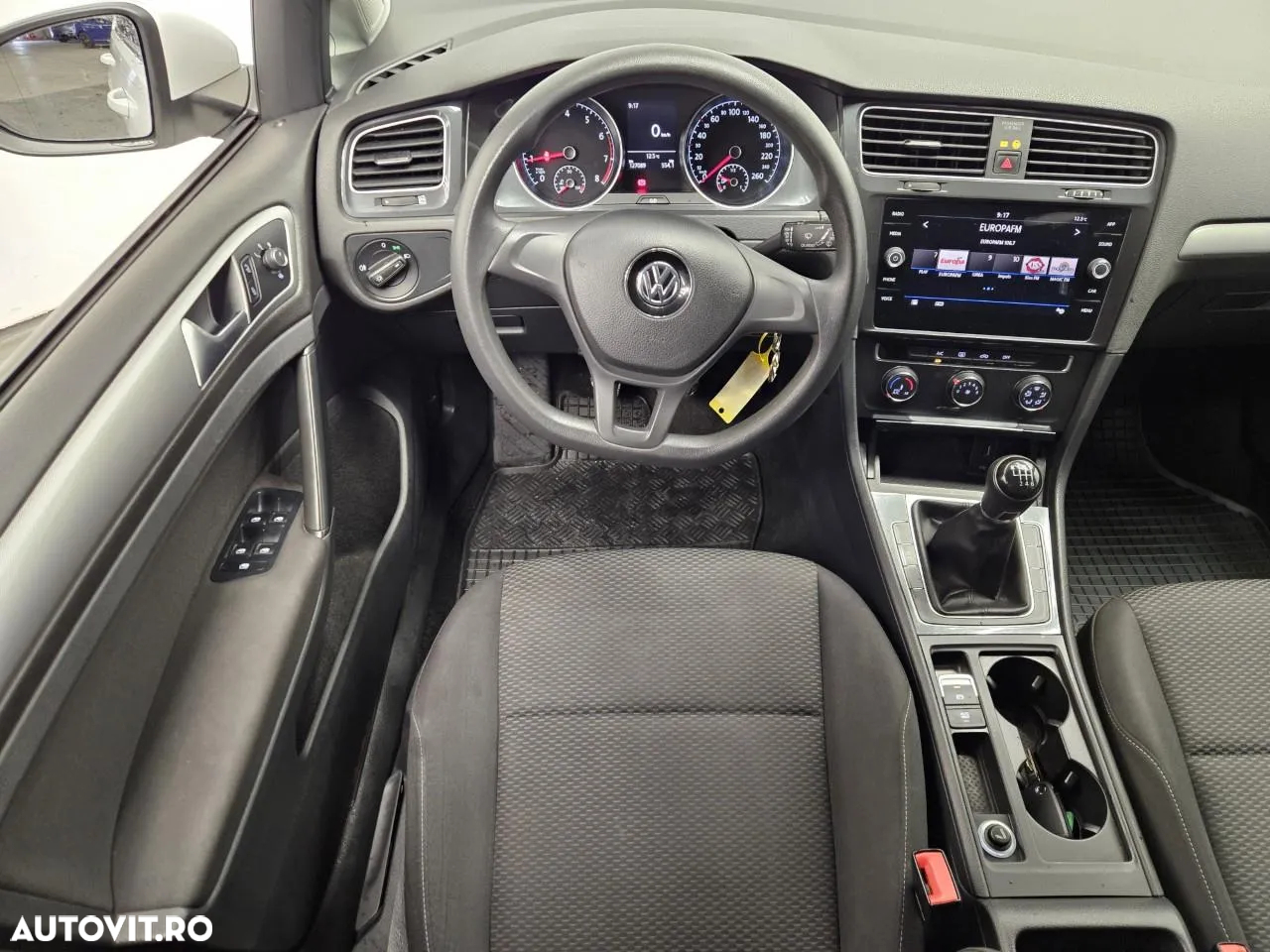 Volkswagen Golf 1.0 TSI Trendline - 14