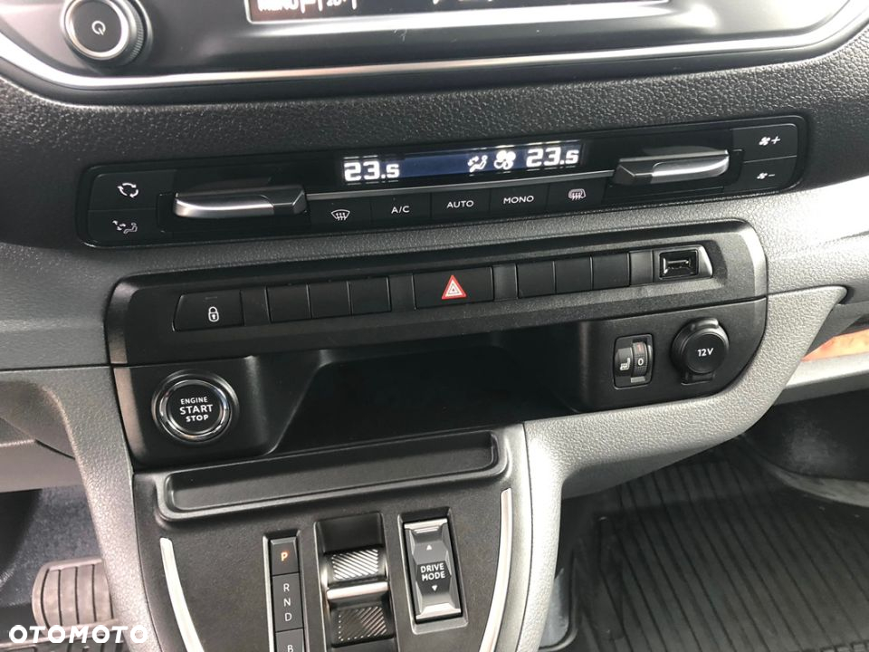 Toyota ProAce - 12