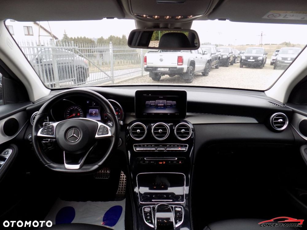 Mercedes-Benz GLC - 22