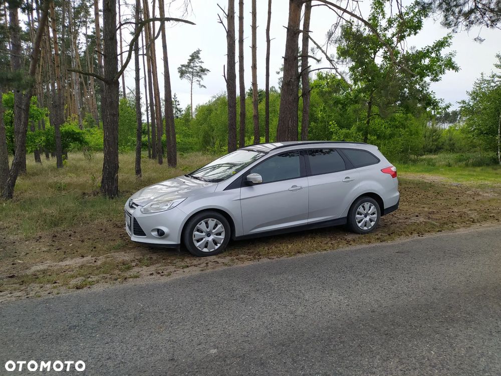 Ford Focus 1.6 TDCi Ambiente - 5