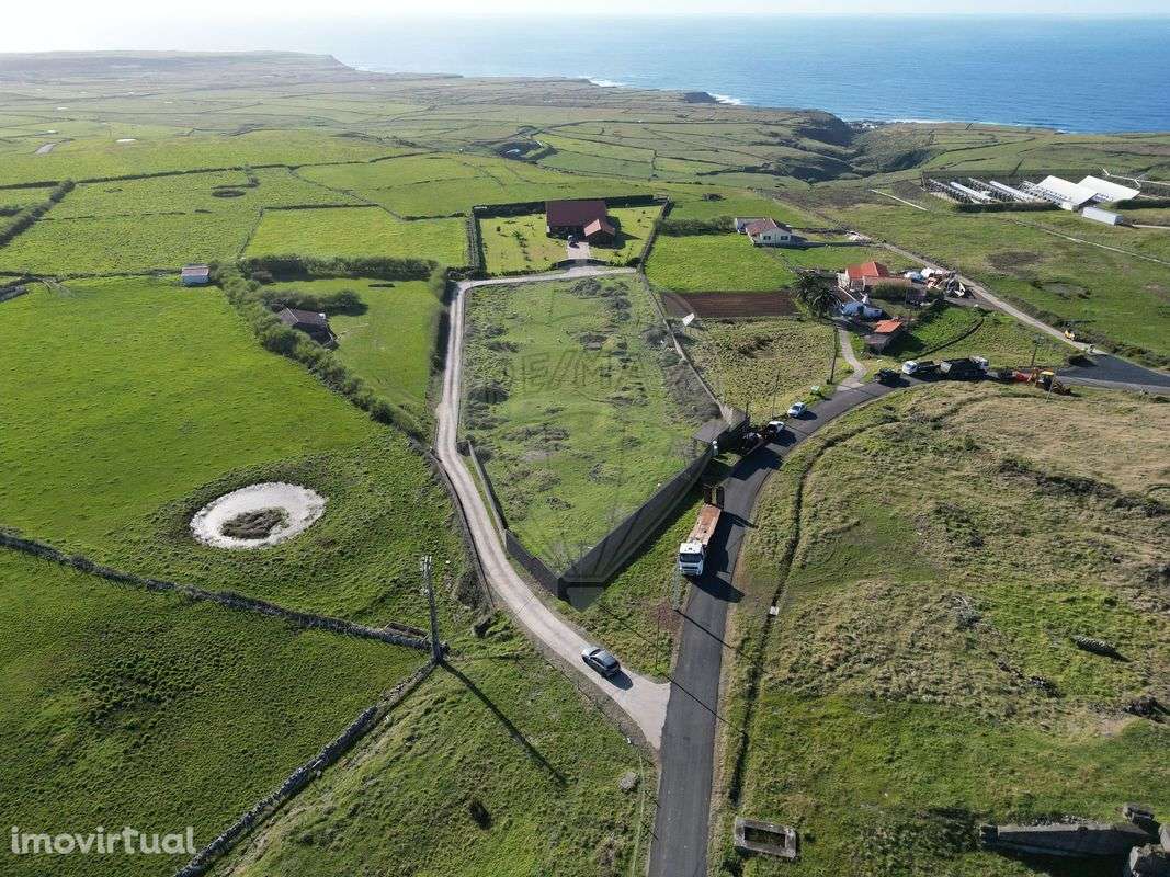 Terreno  para venda - Grande imagem: 2/7