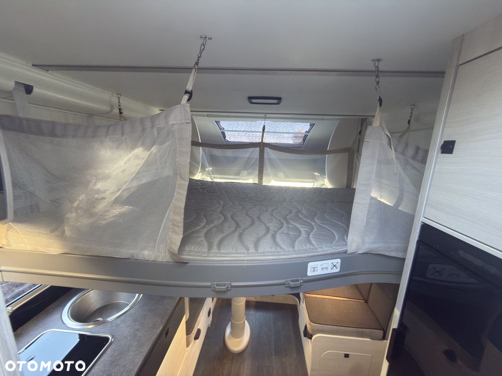 Ford Chausson 777 Titanium Premium - 16