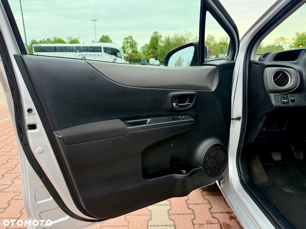 Toyota Yaris 1.33 VVT-i Edition - 30