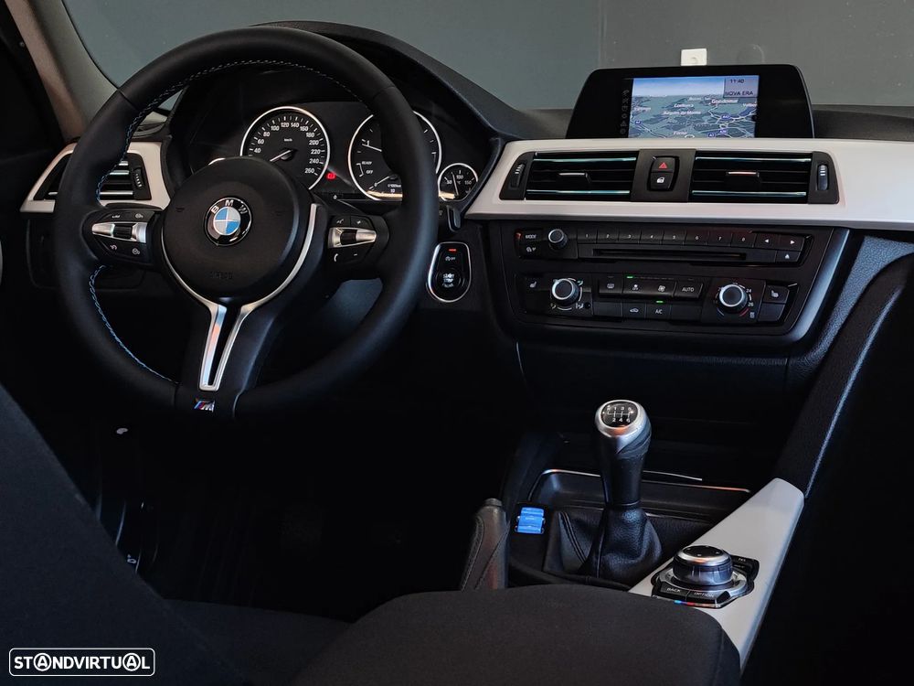 BMW 318 d DPF Edition Sport - 36