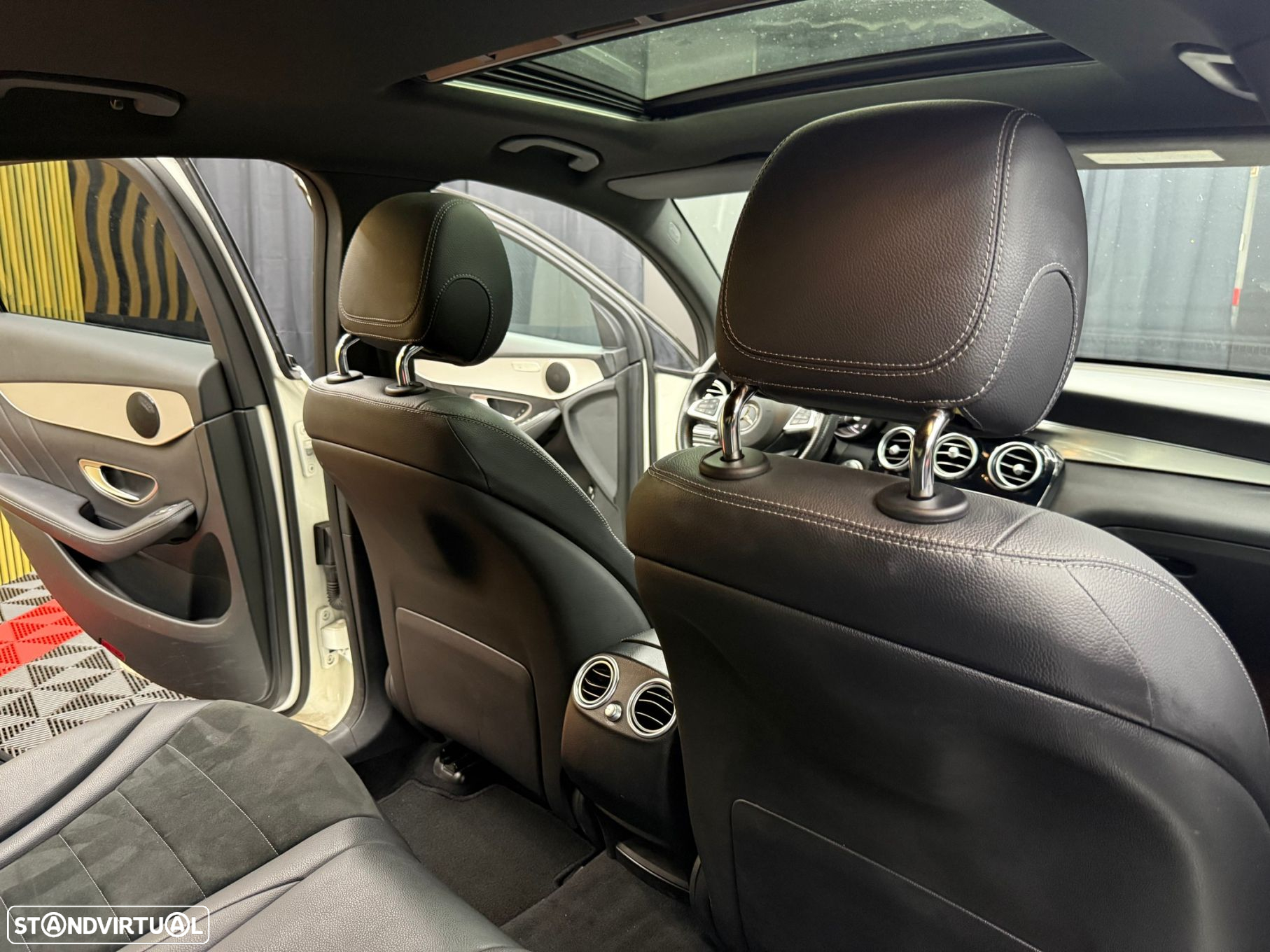 Mercedes-Benz GLC 250 d Coupé AMG Line 4-Matic - 45