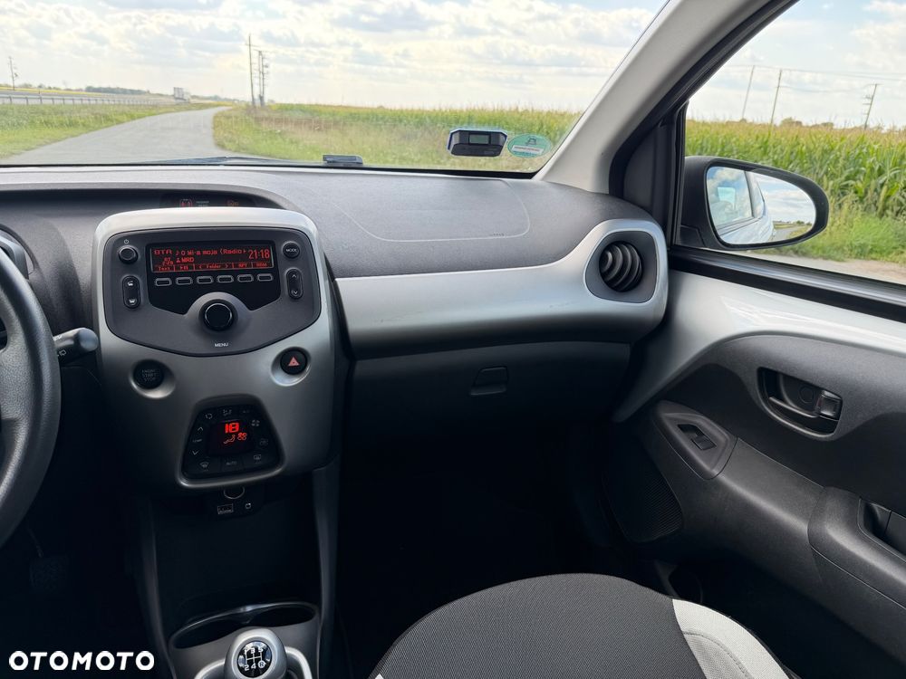 Toyota Aygo 1.0 VVT-i Sprint EU6 - 29