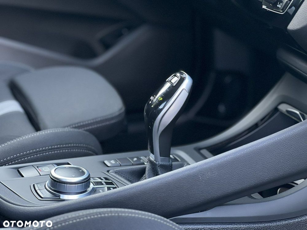 BMW X1 xDrive20d Advantage sport - 25