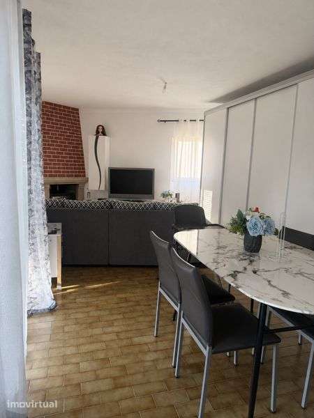 Vendo Moradia T5 - Grande imagem: 3/8