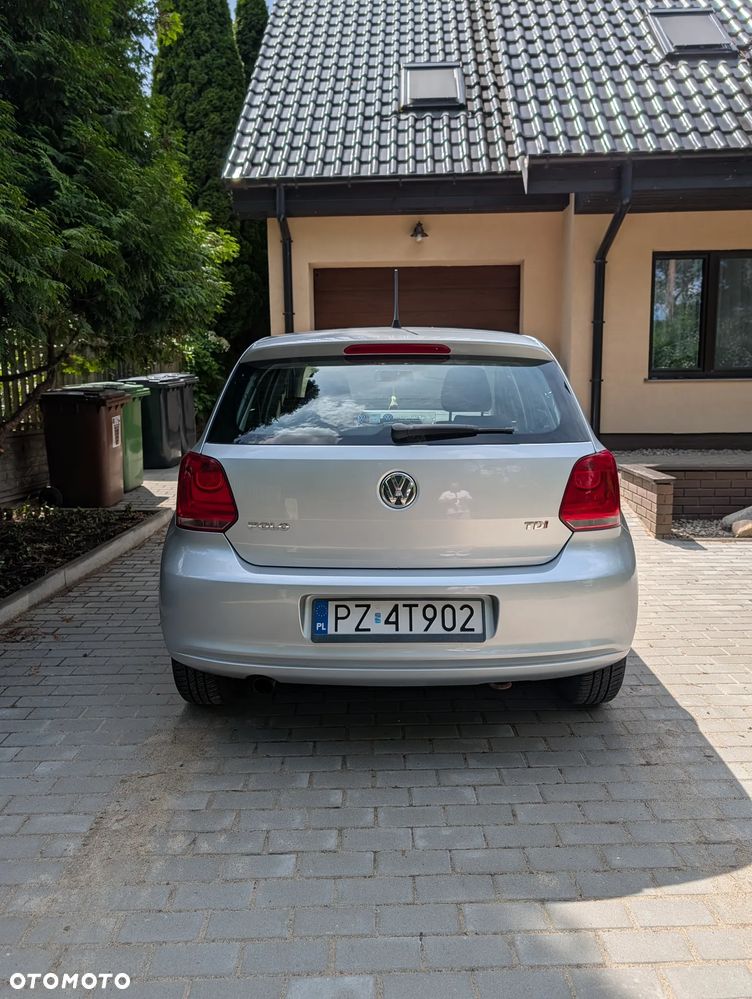 Volkswagen Polo 1.6 TDI DPF Highline - 4