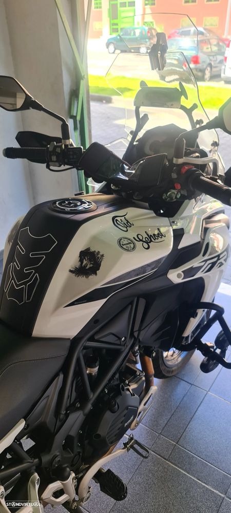 Benelli TRK 502 502X - 9