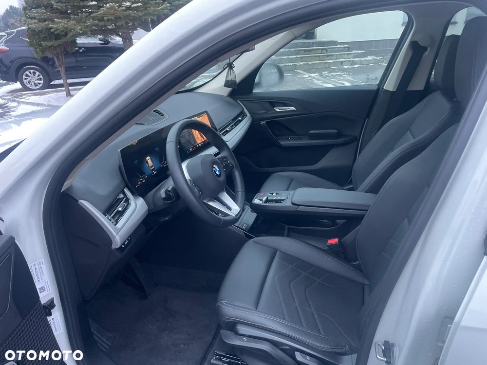 BMW X1 sDrive18i - 14