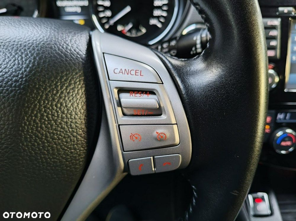 Nissan Qashqai 1.6 DIG-T Tekna - 25