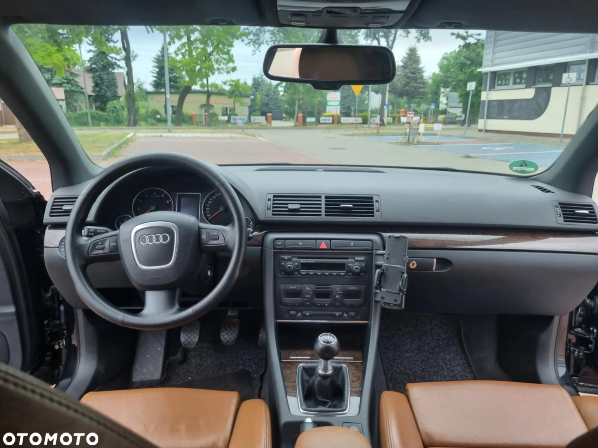 Audi A4 Avant 2.0 T FSI - 16