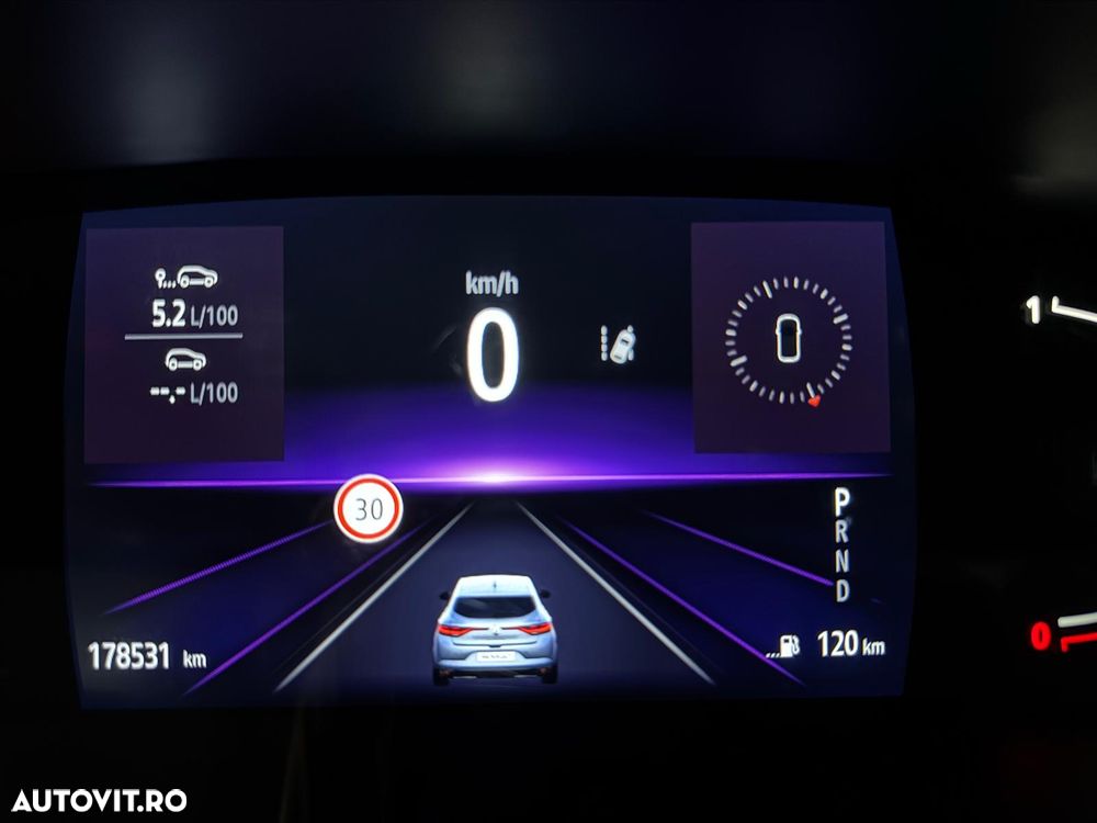 Renault Megane BLUE dCi EDC Limited - 20