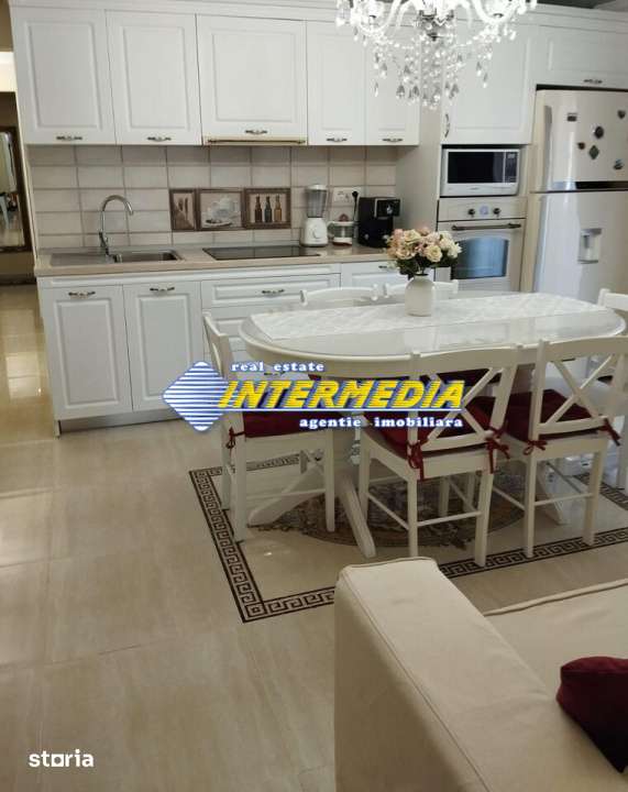 Apartament 2 dormitoare + living Alba Iulia zona Mall — fotografia 1