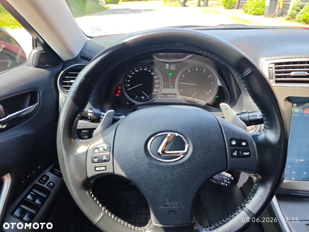 Lexus IS 250 Prestige - 11