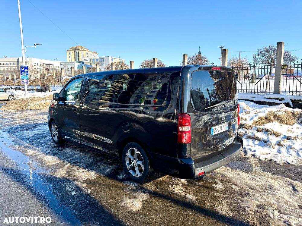 Peugeot Traveller L2 2.0 EAT8 Business VIP - 23
