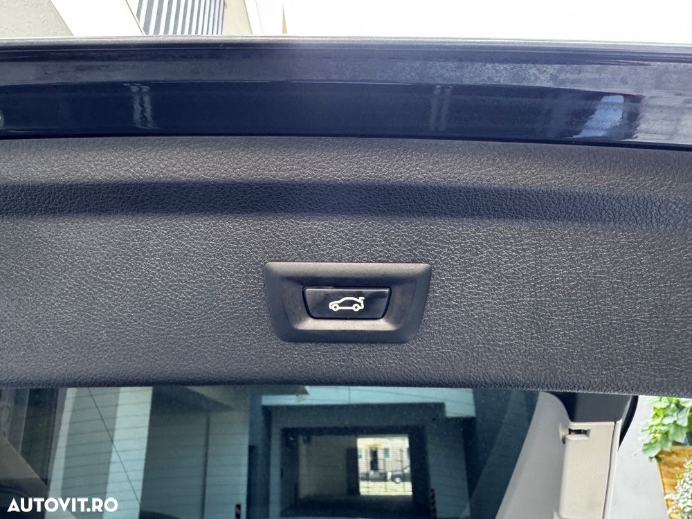 BMW Seria 3 320i GT - 7