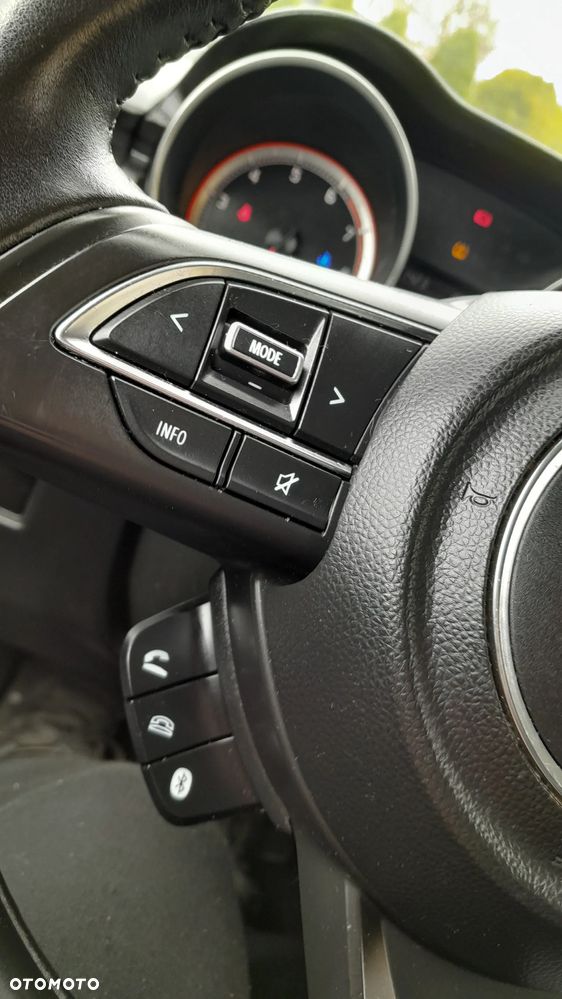 Suzuki Swift - 7