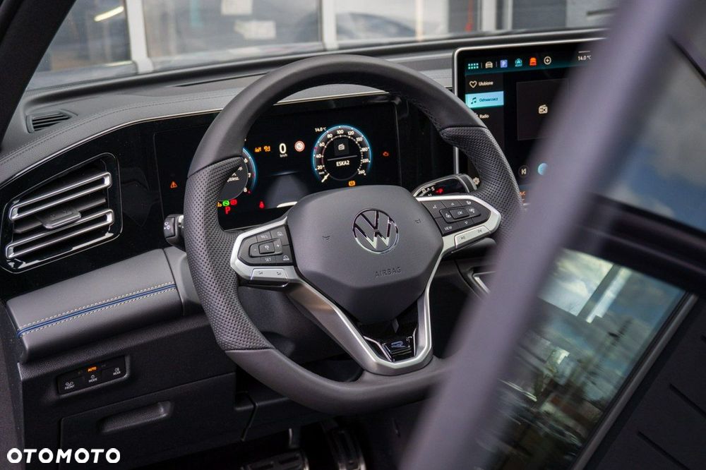 Volkswagen Tiguan - 11