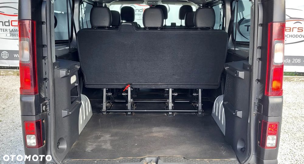 Opel Vivaro - 16