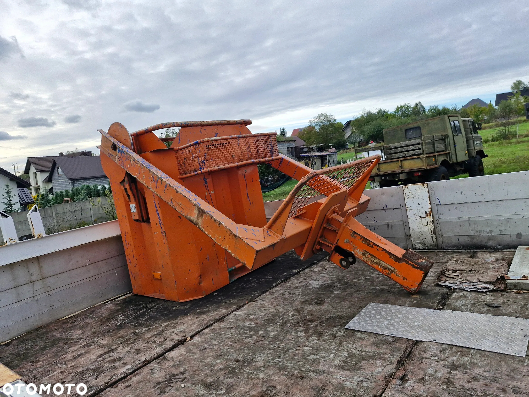 Iveco ML100E - 6