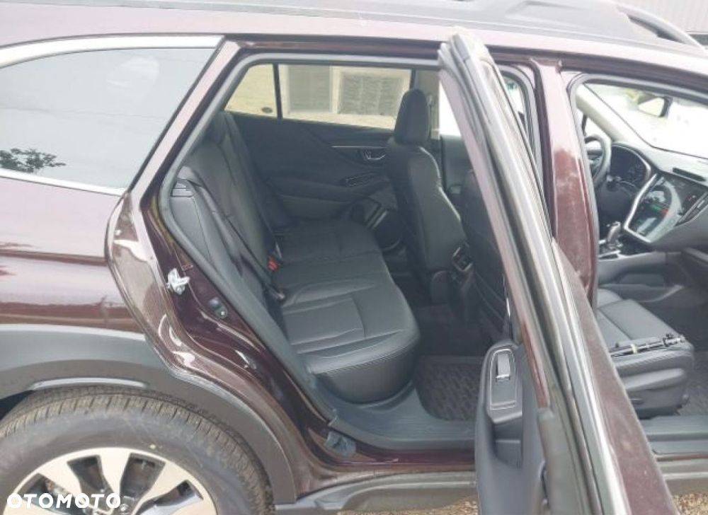 Subaru Outback - 8
