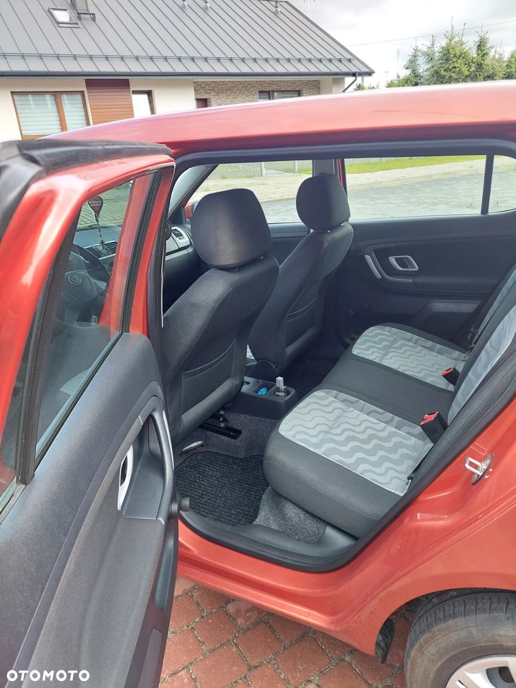 Skoda Fabia 1.2 HTP - 5